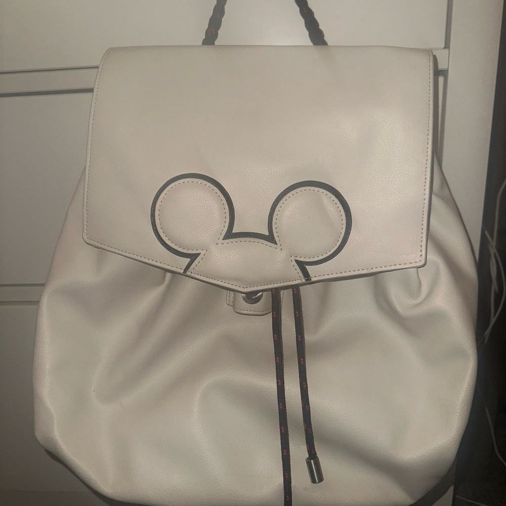Freshly picked Disney diaper bag/backpack